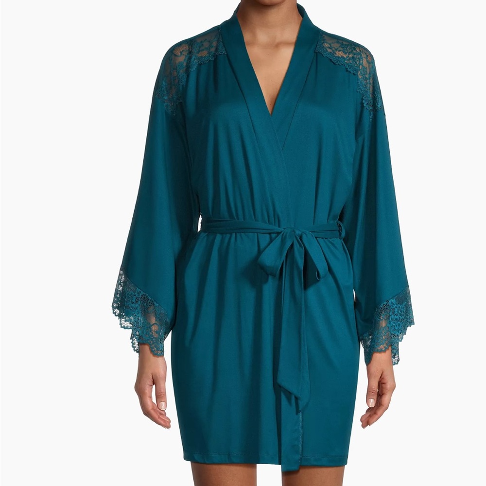In Bloom Aegean Sea Lace-Embellished Robe